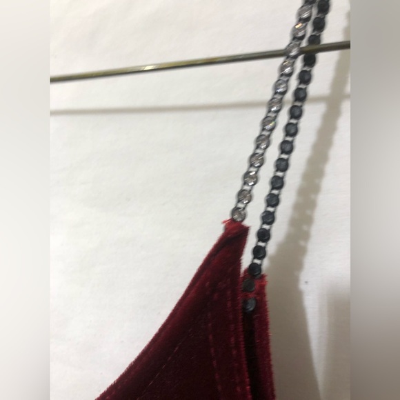 Red floor length velour dress - Picture 3 of 5